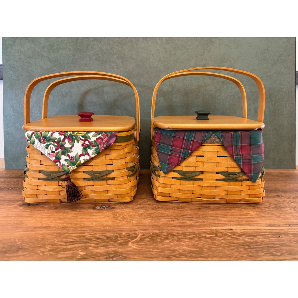 Retired Longaberger  Christmas Collection Deck the Halls Basket Set of 2